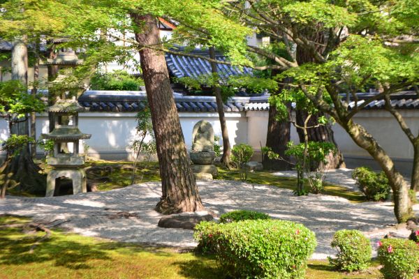 Zen Garden Landscaping in Belleville