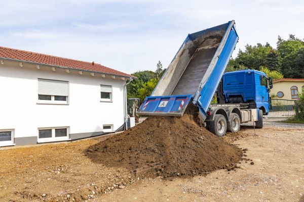 Garden Dirt Delivery in Belleville