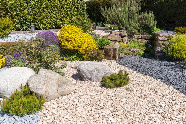 Decorative Gravel Installation in Belleville
