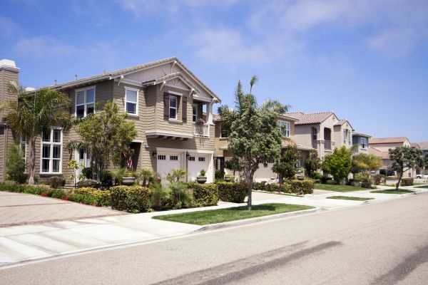 Neighborhood Landscaping in Belleville